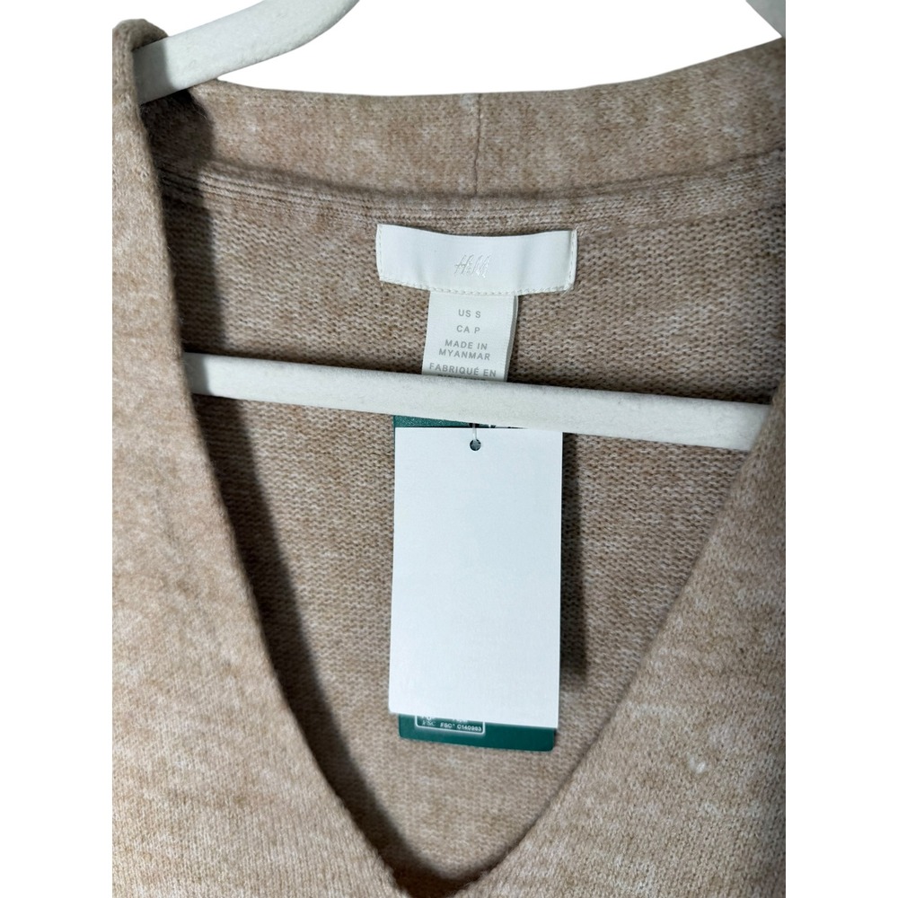 HM Womens V-Neck Sweater Marled Beige Oversized Knit Pullover Small NWT - Picture 2 of 8